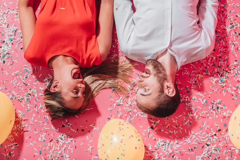 Kata-kata anniversary kocak dan gokil © 2025 brilio.net Kata-kata anniversary kocak dan gokil © 2025 brilio.net