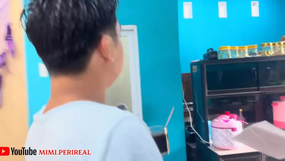 dapur ibu Mimi Peri di Kampung © YouTube dapur ibu Mimi Peri di Kampung © YouTube