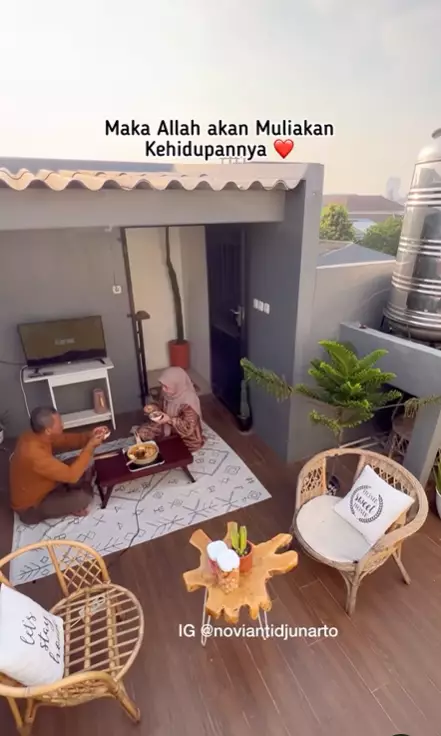 Karyawan ini punya rumah bak gedong, intip potret rooftopnya ala cafe estetik © 2024 brilio.net