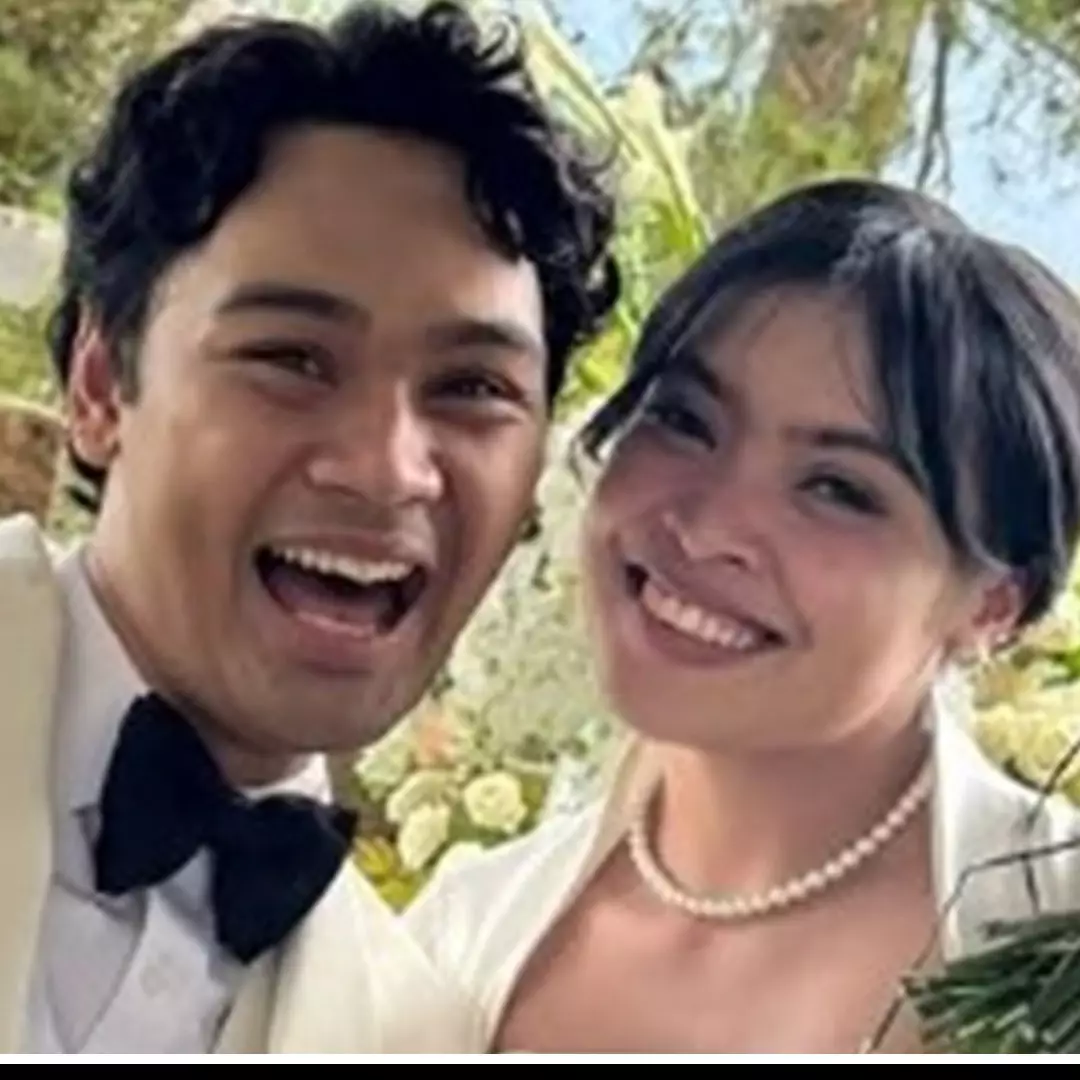 Tampil fresh dengan riasan soft glam, 7 detail makeup pebulutangkis Gregoria Mariska saat pemberkatan