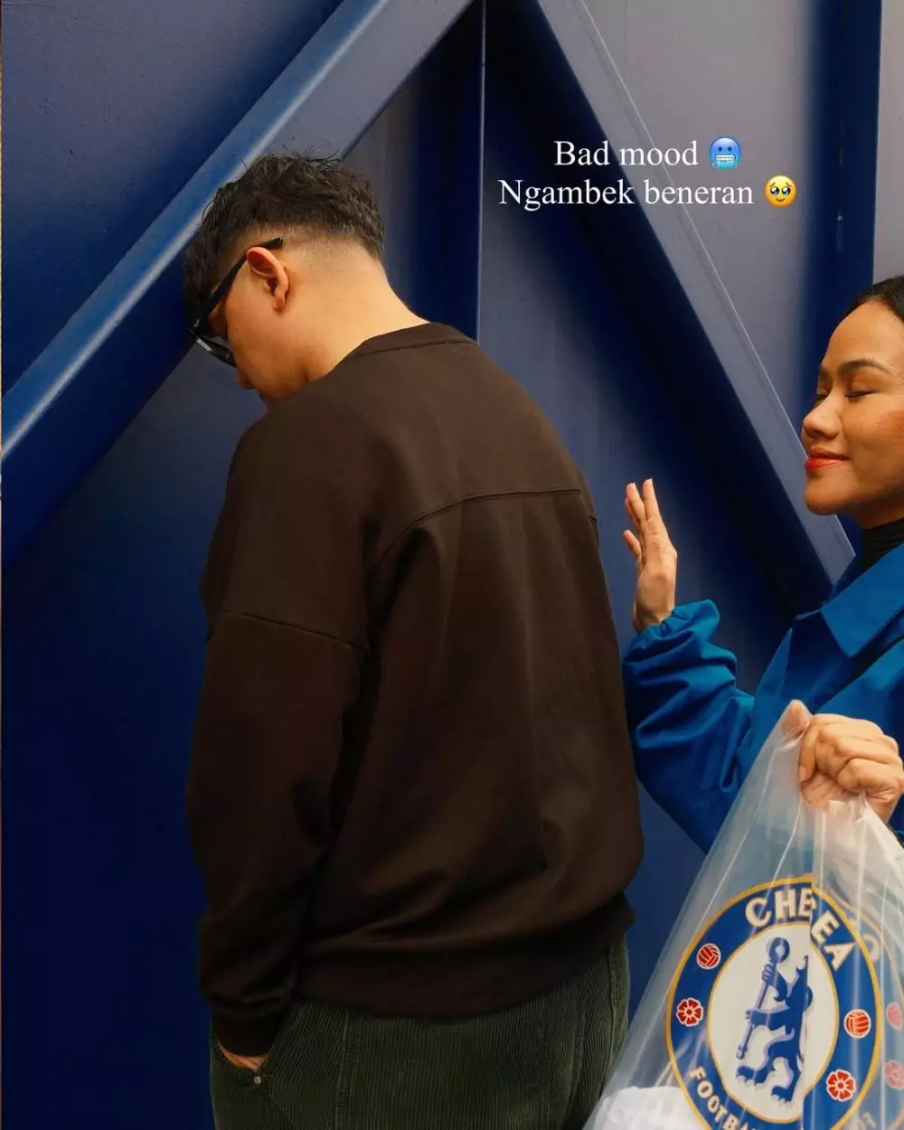 yura yunita pakai jersey selain MU © 2025 Instagram yura yunita pakai jersey selain MU © 2025 Instagram