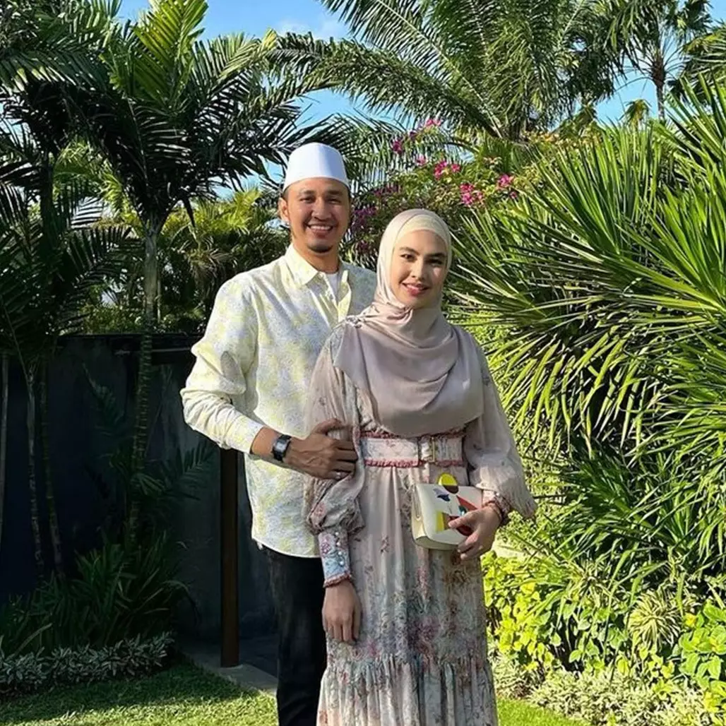 Rumahnya seharga Rp40 M, intip 10 potret dapur Kartika Putri yang mewah tapi jarang dipakai