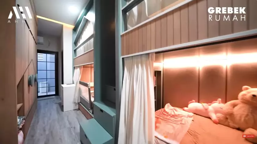 kamar anak Randy Pangalila © YouTube kamar anak Randy Pangalila © YouTube