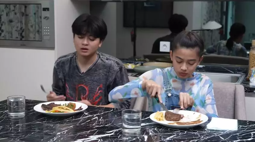 dapur aqeela calista asmara gen z © 2025 YouTube