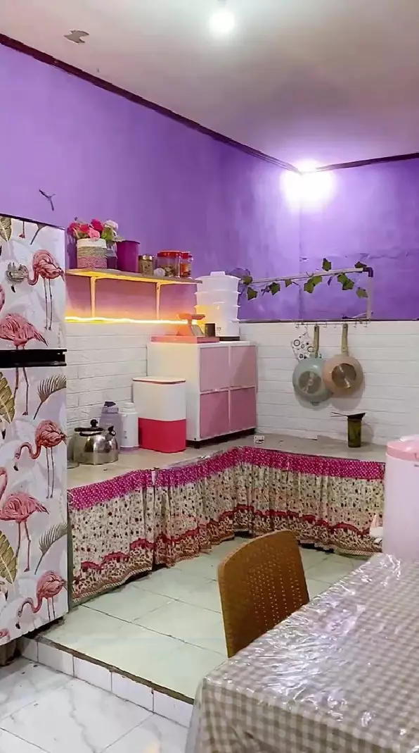 Rumah di pelosok desa fasadnya jadul © TikTok