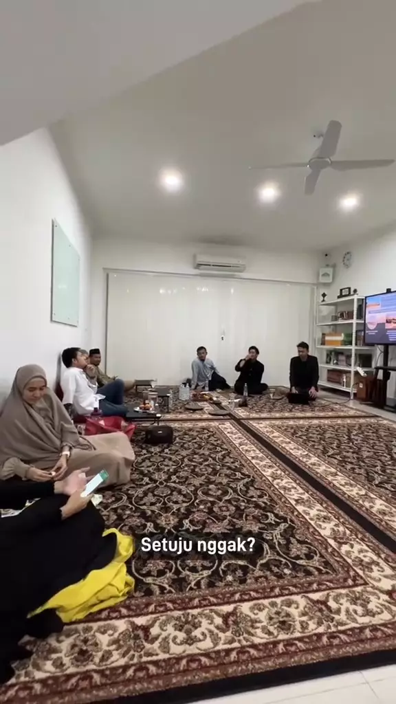 Hunian Dhini Aminarti dan Dimas Seto © 2024 Instagram