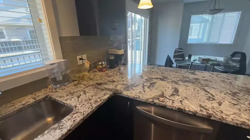 rumah cindy fatikasari di kanada © berbagai sumber