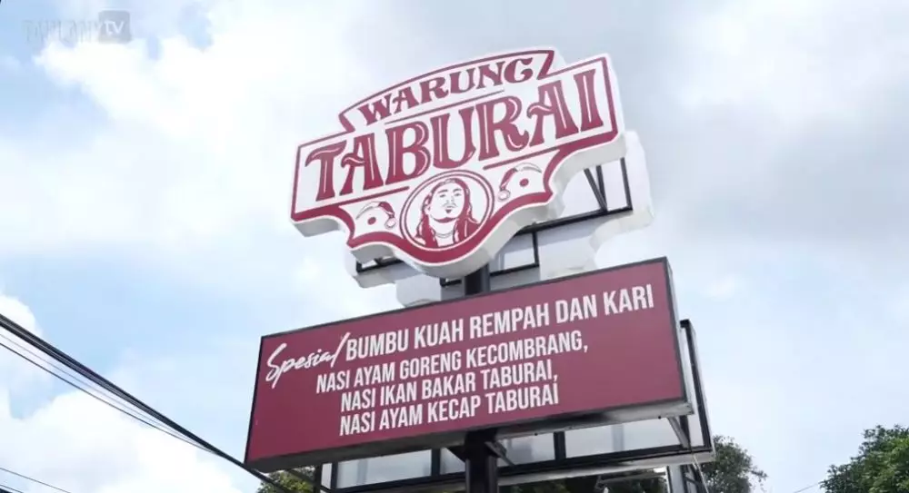Praz Teguh buka warung makan © YouTube