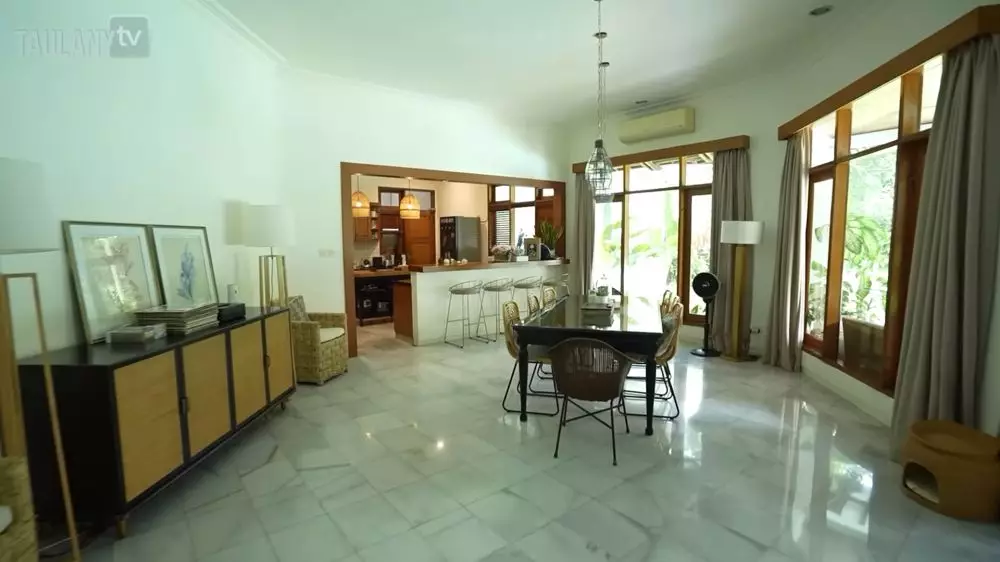 dapur kontrakan rumah sophia latjuba © 2024 brilio.net