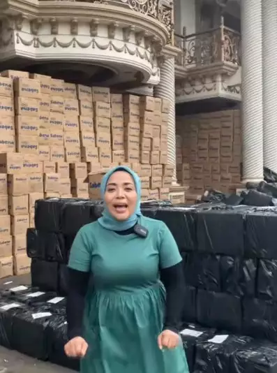 teras Muzdalifah jadi gudang © berbagai sumber teras Muzdalifah jadi gudang © berbagai sumber