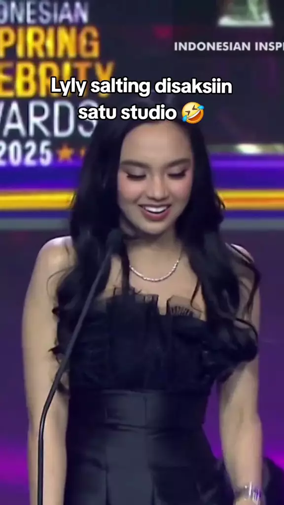 lyodra salting dipuji randy martin  © 2025 TikTok lyodra salting dipuji randy martin  © 2025 TikTok