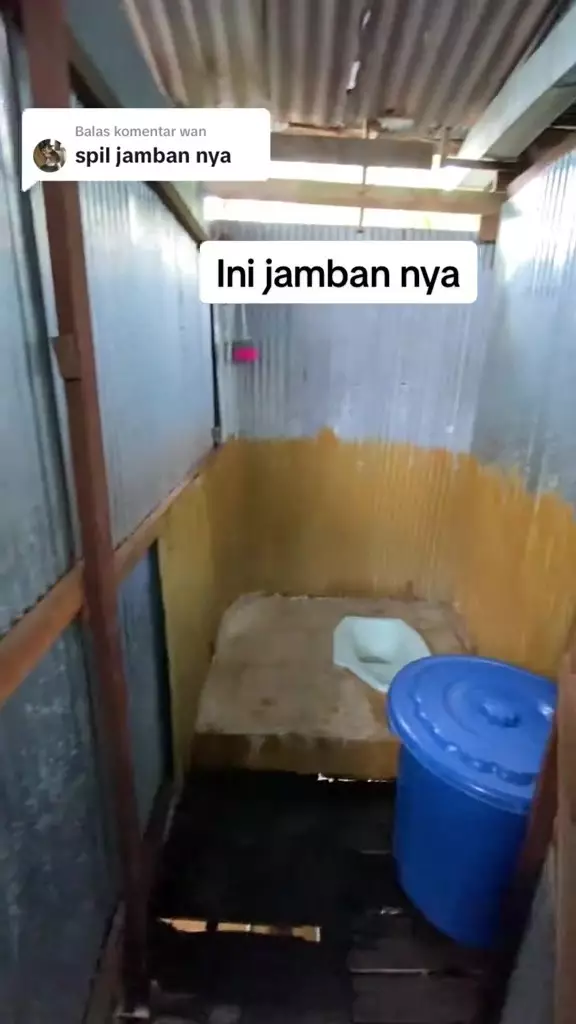 potret rumah pinggir sungai © 2024 TikTok potret rumah pinggir sungai © 2024 TikTok