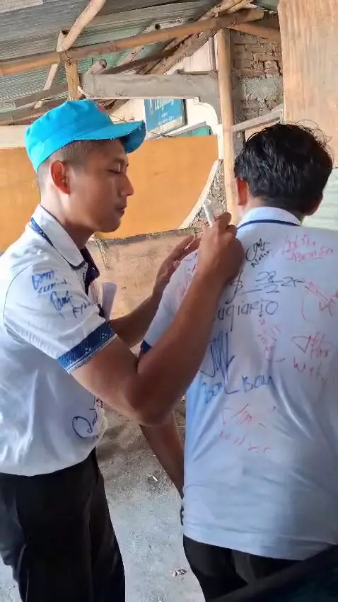 perpisahan korban phk sritex © 2025 brilio.net