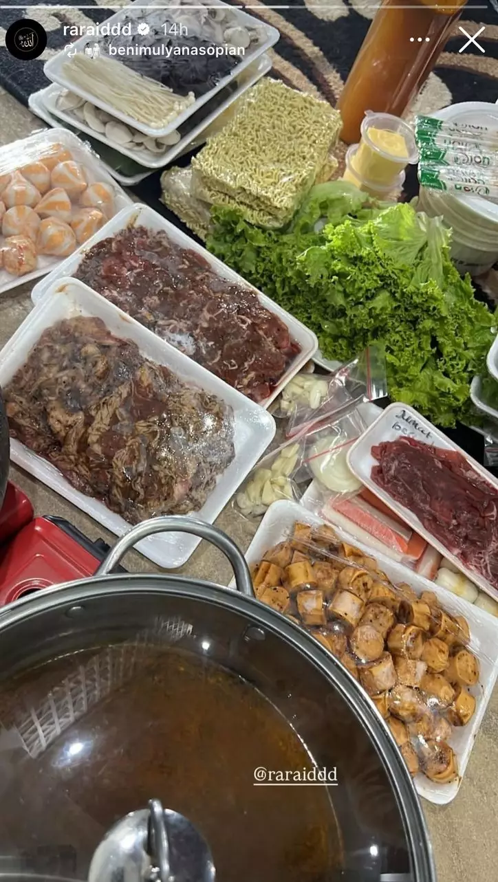 menu sahur seleb puasa hari pertama © berbagai sumber menu sahur seleb puasa hari pertama © berbagai sumber