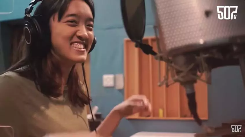 duta sheila on 7 ajari putrinya nyanyi © 2025 YouTube