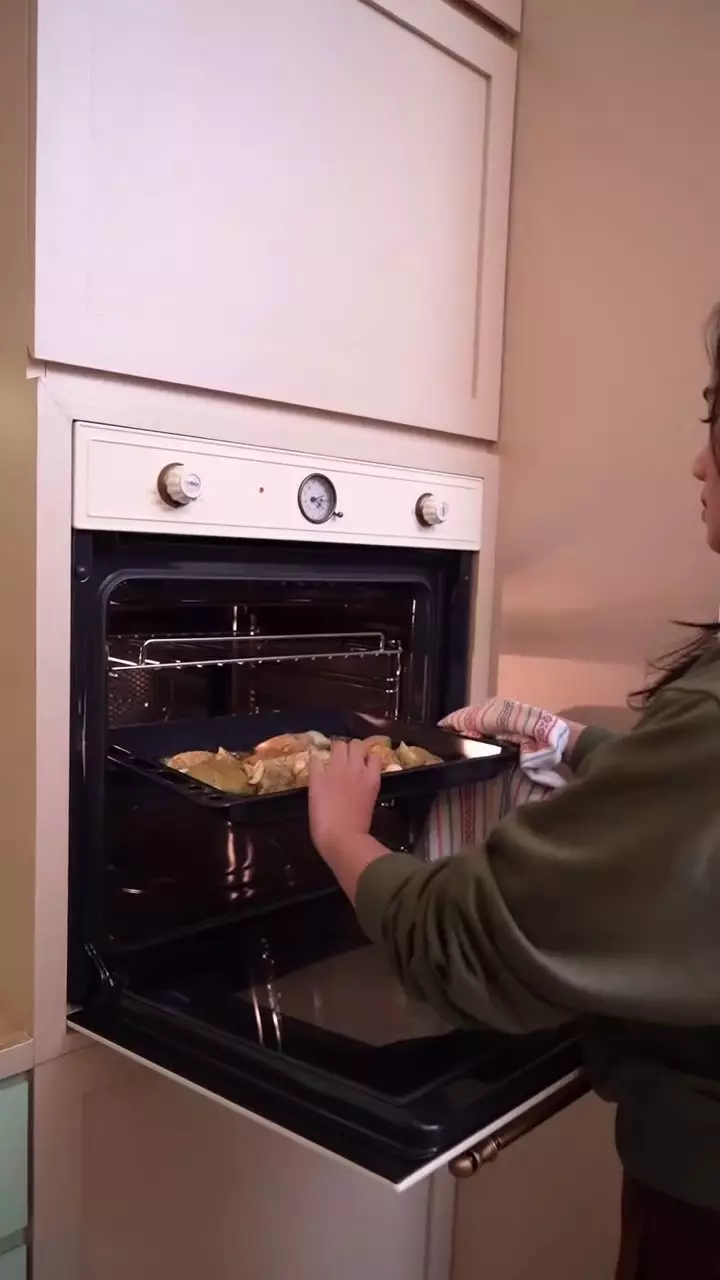 dapur rumah baru tissa biani © 2025 brilio.net dapur rumah baru tissa biani © 2025 brilio.net