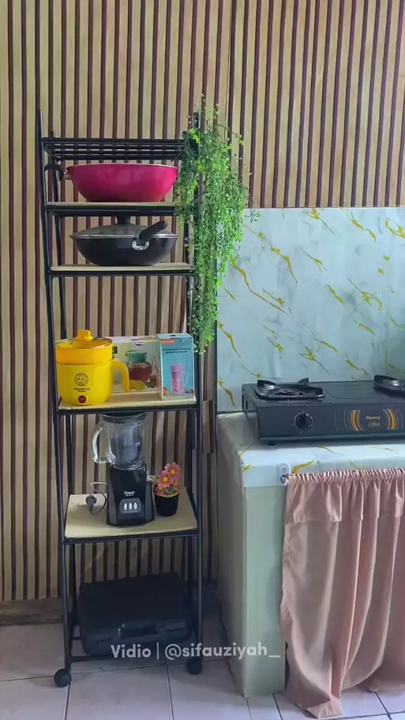 makeover dapur kumuh dan pengap  © 2025 TikTok