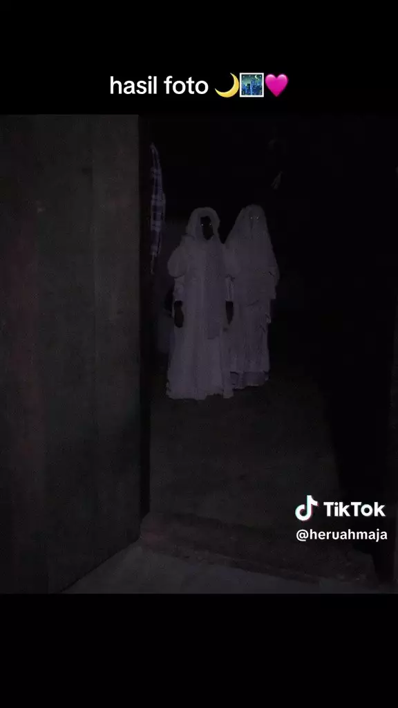 fotoin orang tua © TikTok