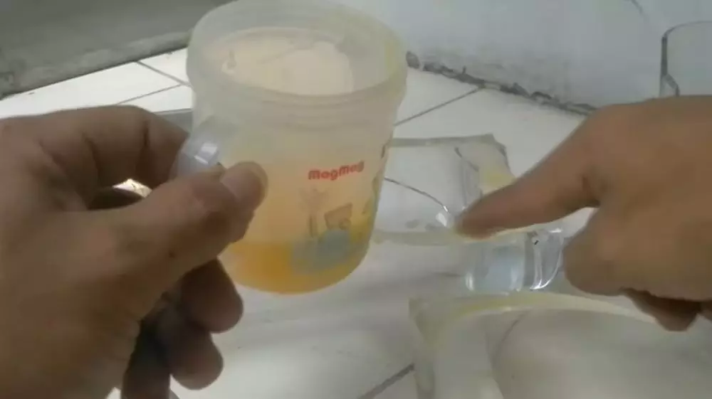 cara simpel memperbaiki gelas pecah © YouTube cara simpel memperbaiki gelas pecah © YouTube