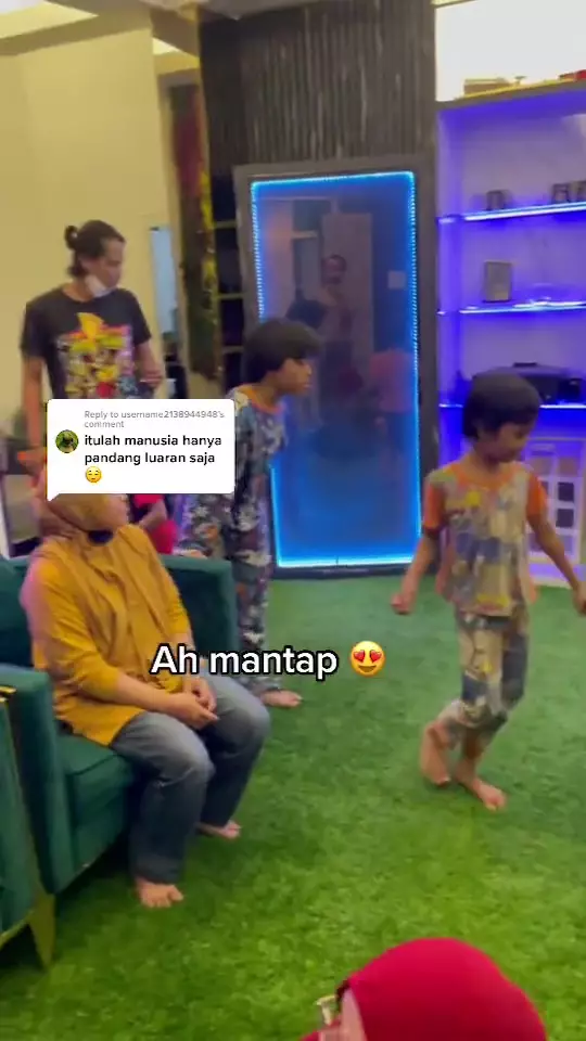 rumah luar rongsokan dalam mewah © 2024 TikTok rumah luar rongsokan dalam mewah © 2024 TikTok