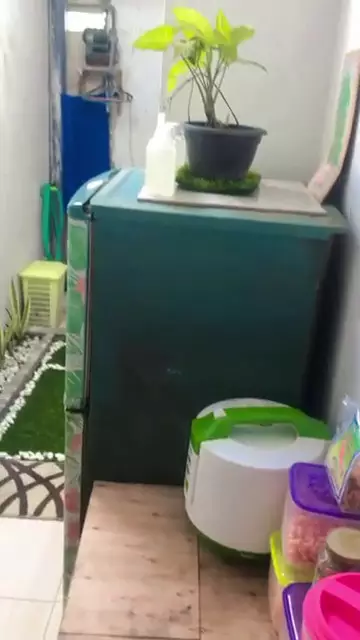 dapur rumah subsidi sempit  © 2025 YouTube