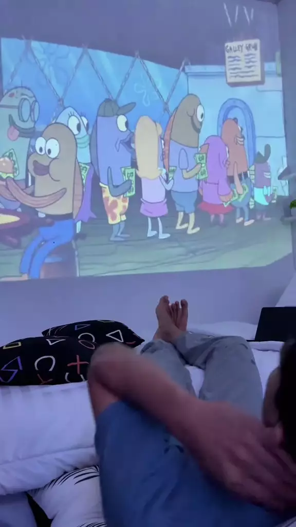 rumah jelek tapi kamar mewah bak apartemen © 2024 TikTok