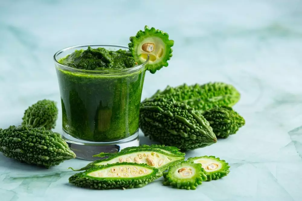 cara membuat minuman kolagen dari pare © 2025 brilio.net