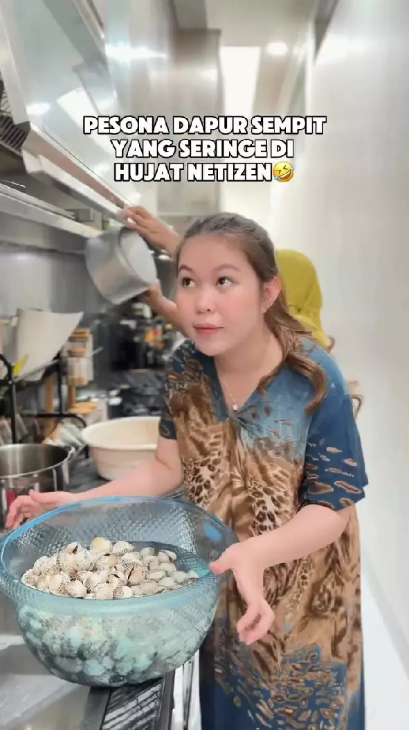 area masak Melvina Husyanti gang senggol © Instagram area masak Melvina Husyanti gang senggol © Instagram