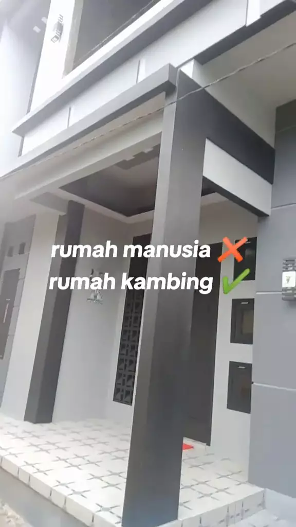 rumah dua lantai untuk kambing © 2024 TikTok