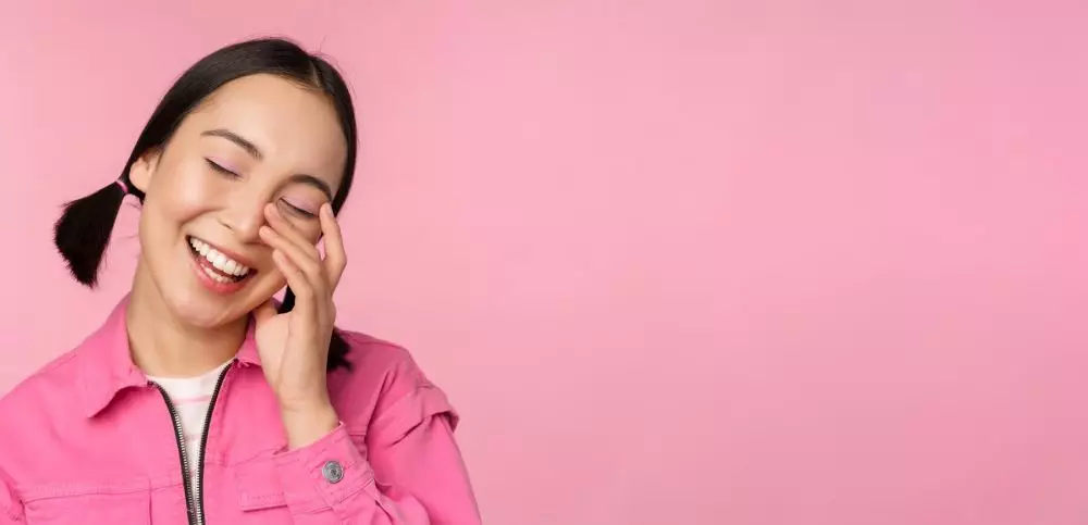 Pantun lucu buat pacar 2 baris © 2025 brilio.net Pantun lucu buat pacar 2 baris © 2025 brilio.net