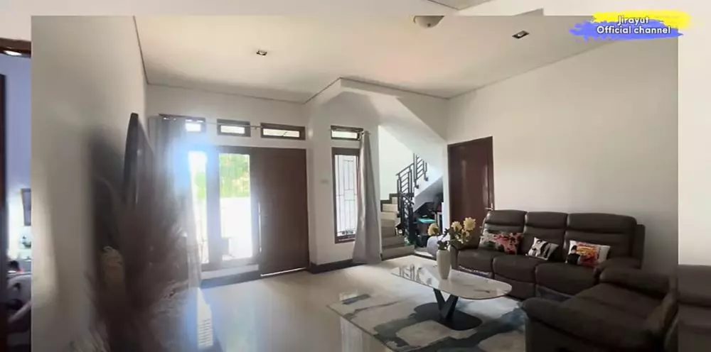 potret hunian baru Jirayut di Jakarta © 2024 YouTube