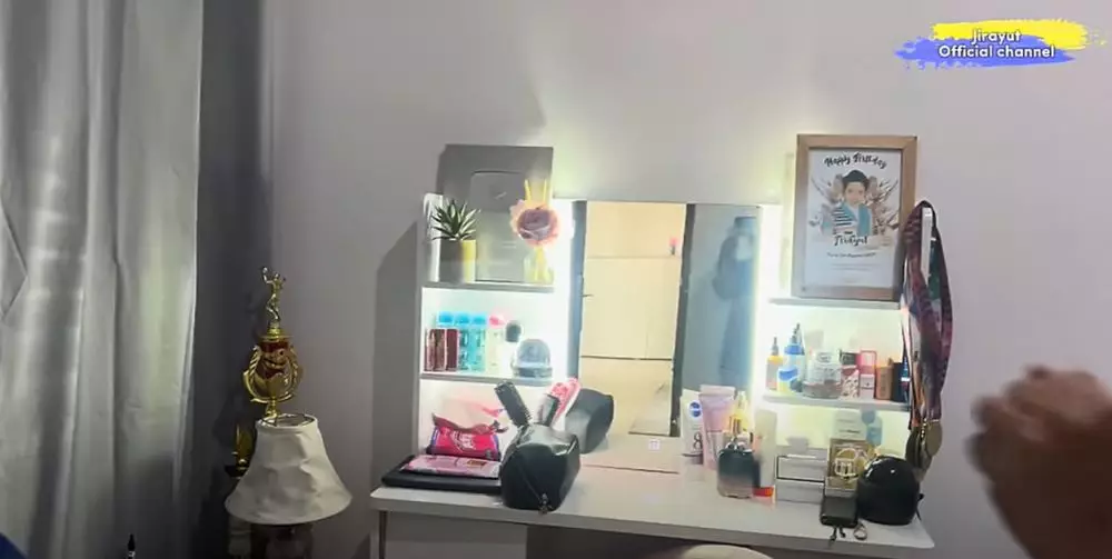 potret hunian baru Jirayut di Jakarta © 2024 YouTube