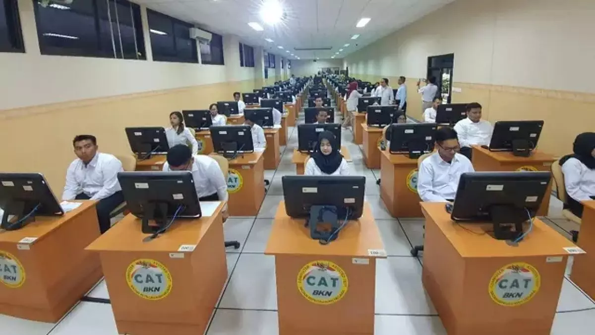 Kerugian penundaan pengangkatan CPNS diprediksi capai Rp6,76 Triliun