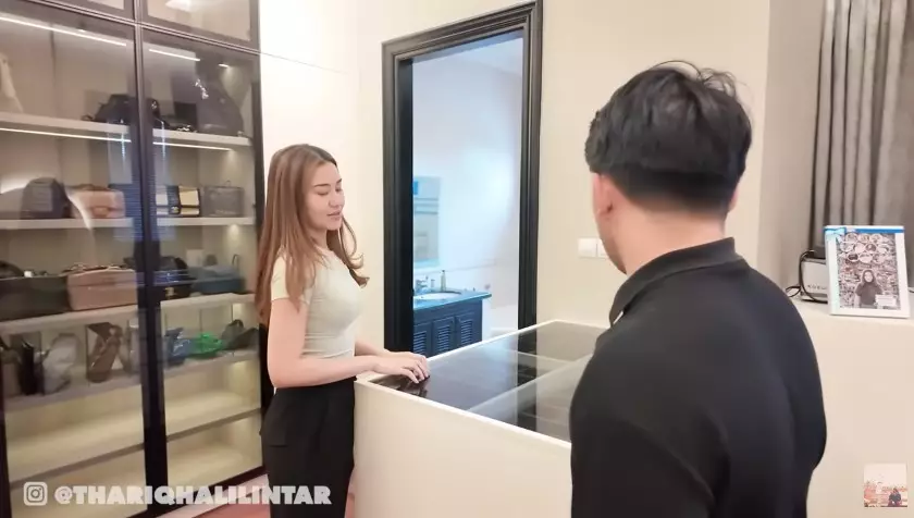 kamar Thariq desainnya kian estetik © YouTube