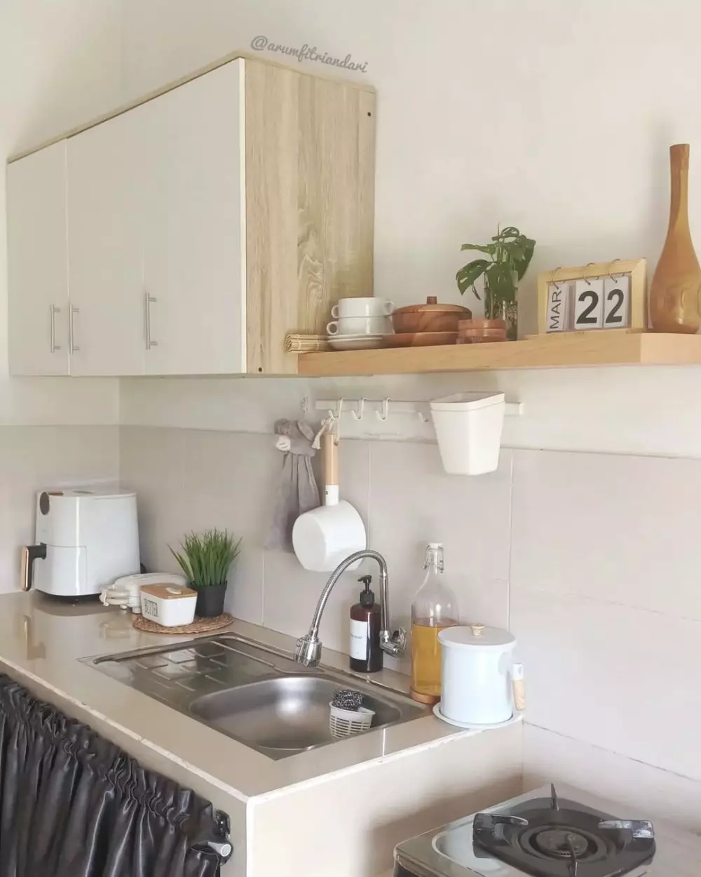 dapur minimalis tanpa kitchen set estetik © 2024 brilio.net