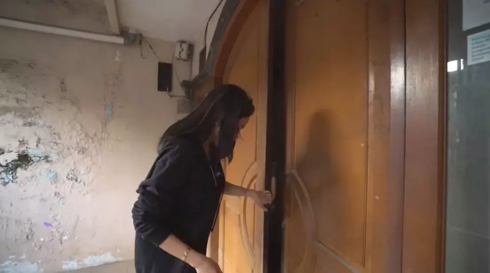rumah masa kecil Nikita Mirzani © YouTube rumah masa kecil Nikita Mirzani © YouTube