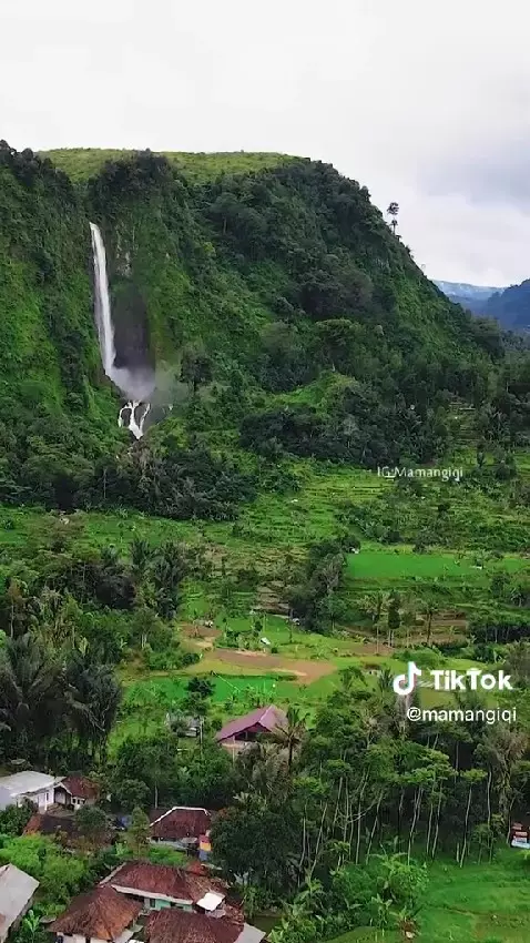 penampakan desa rumah Abah Jajang © berbagai sumber penampakan desa rumah Abah Jajang © berbagai sumber