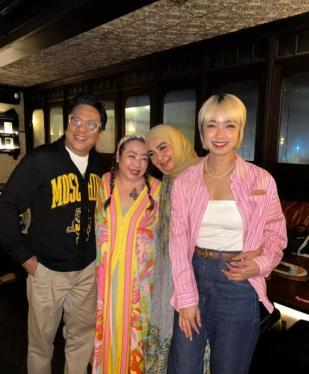 reuni pemain Di sini Ada Setan usai 21 tahun © Instagram reuni pemain Di sini Ada Setan usai 21 tahun © Instagram