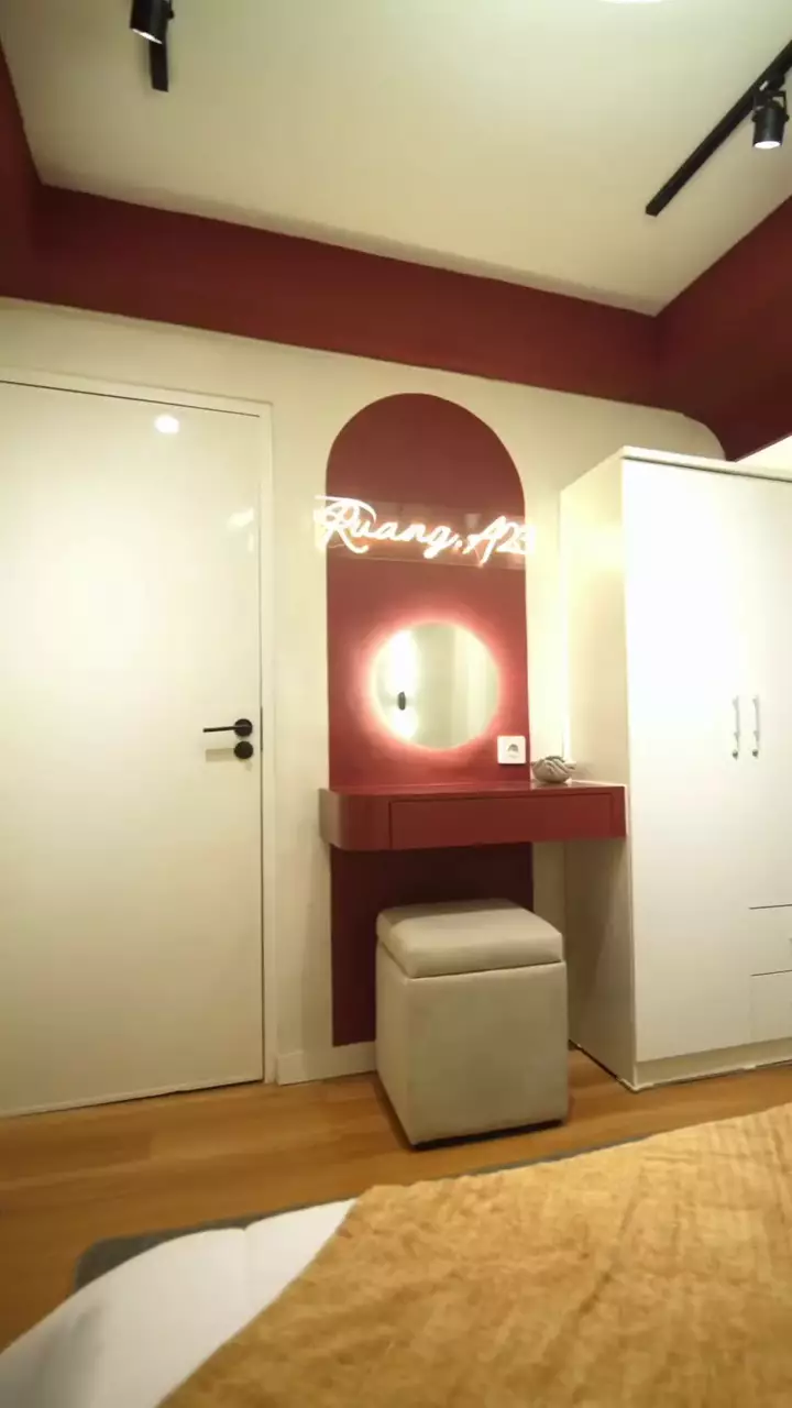 renovasi kamar buluk jadi mirip hotel  © 2025 Instagram