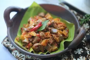 Resep sambal goreng ati pedas gurih, pelengkap lezat hidangan Lebaran