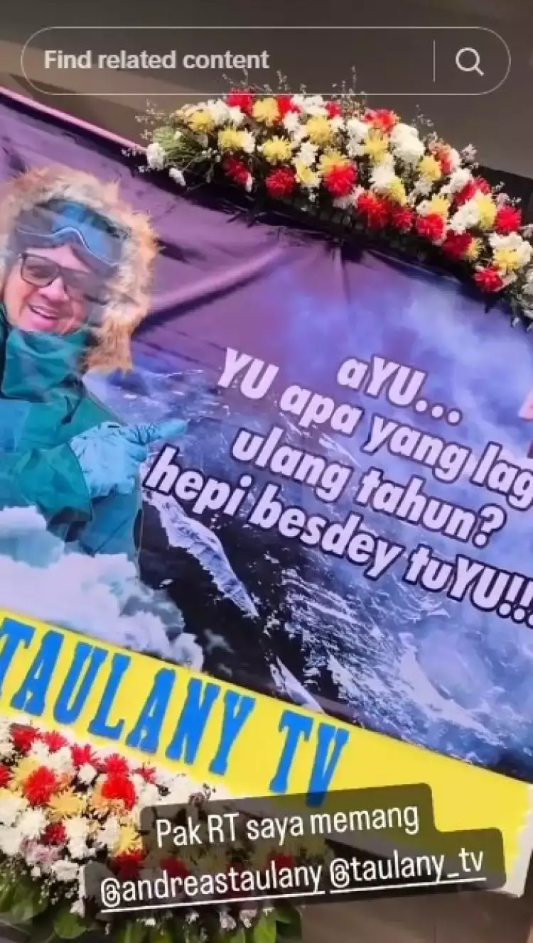 karangan bunga andre taulany untuk seleb © 2024 brilio.net karangan bunga andre taulany untuk seleb © 2024 brilio.net