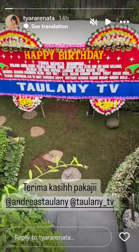 karangan bunga andre taulany untuk seleb © 2024 brilio.net karangan bunga andre taulany untuk seleb © 2024 brilio.net