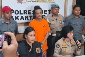 Kisah Vadel Badjideh yang berubah setelah ditahan, kini 'berkawan' dengan tasbih