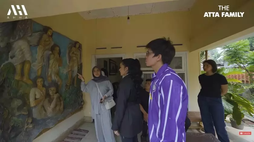 rumah masa kecil Krisdayanti di Malang © YouTube rumah masa kecil Krisdayanti di Malang © YouTube