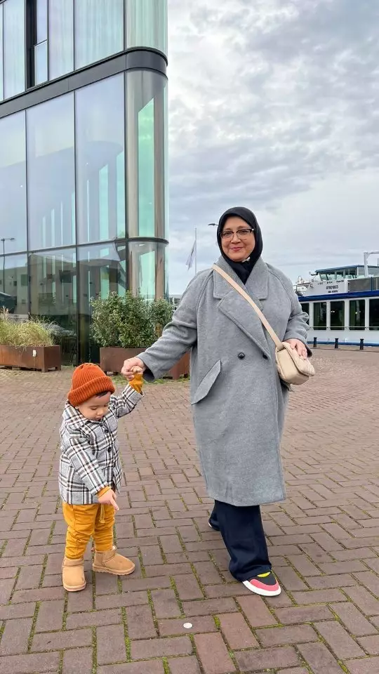 potret terbaru pacar indro warkop © berbagai sumber