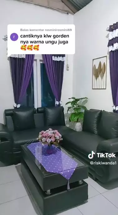 Rumah tanpa plafon sederhana © TikTok