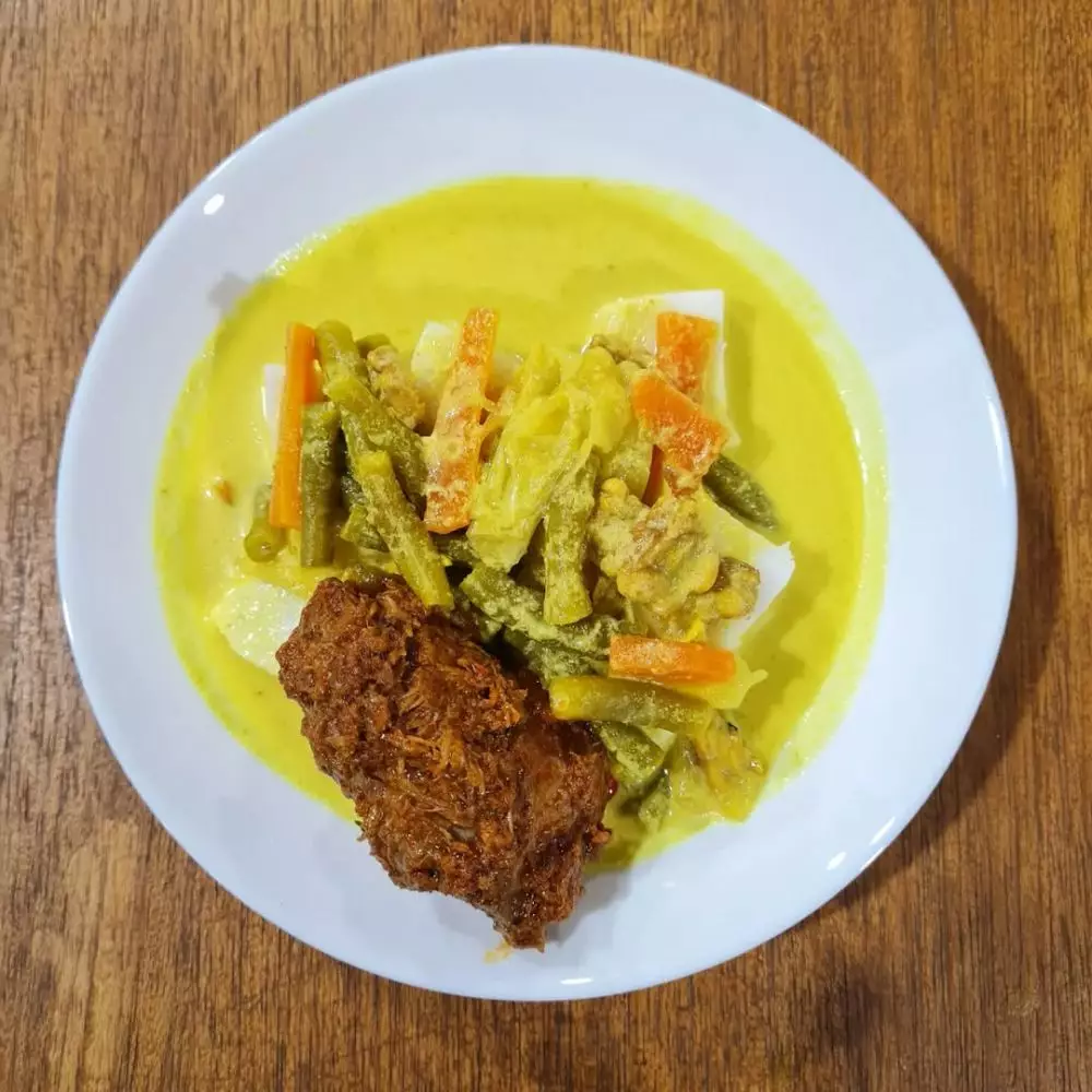 20 Resep masakan olahan lontong untuk Lebaran instagram