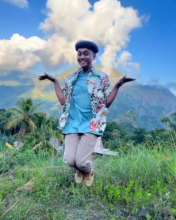 Dulu dihujat karena mirip Kasino Warkop DKI kini main film, begini 9 potret terbaru Alfred Warkopi instagram Dulu dihujat karena mirip Kasino Warkop DKI kini main film, begini 9 potret terbaru Alfred Warkopi instagram
