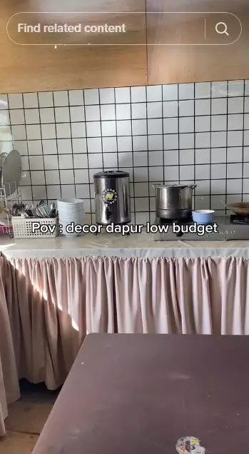 makeover low budget dapur atap seng © TikTok
