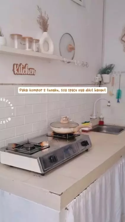 Dapur rumah subsidi makeover jadi plong © Instagram Dapur rumah subsidi makeover jadi plong © Instagram